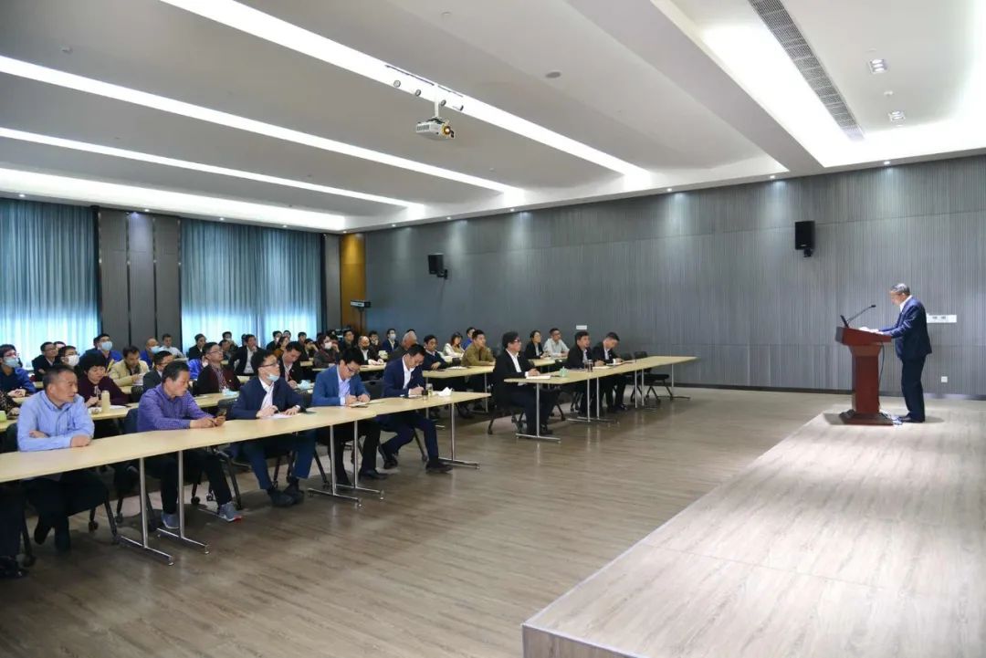 不忘初心，砥礪前行——巨人集團黨委召開換屆選舉大會